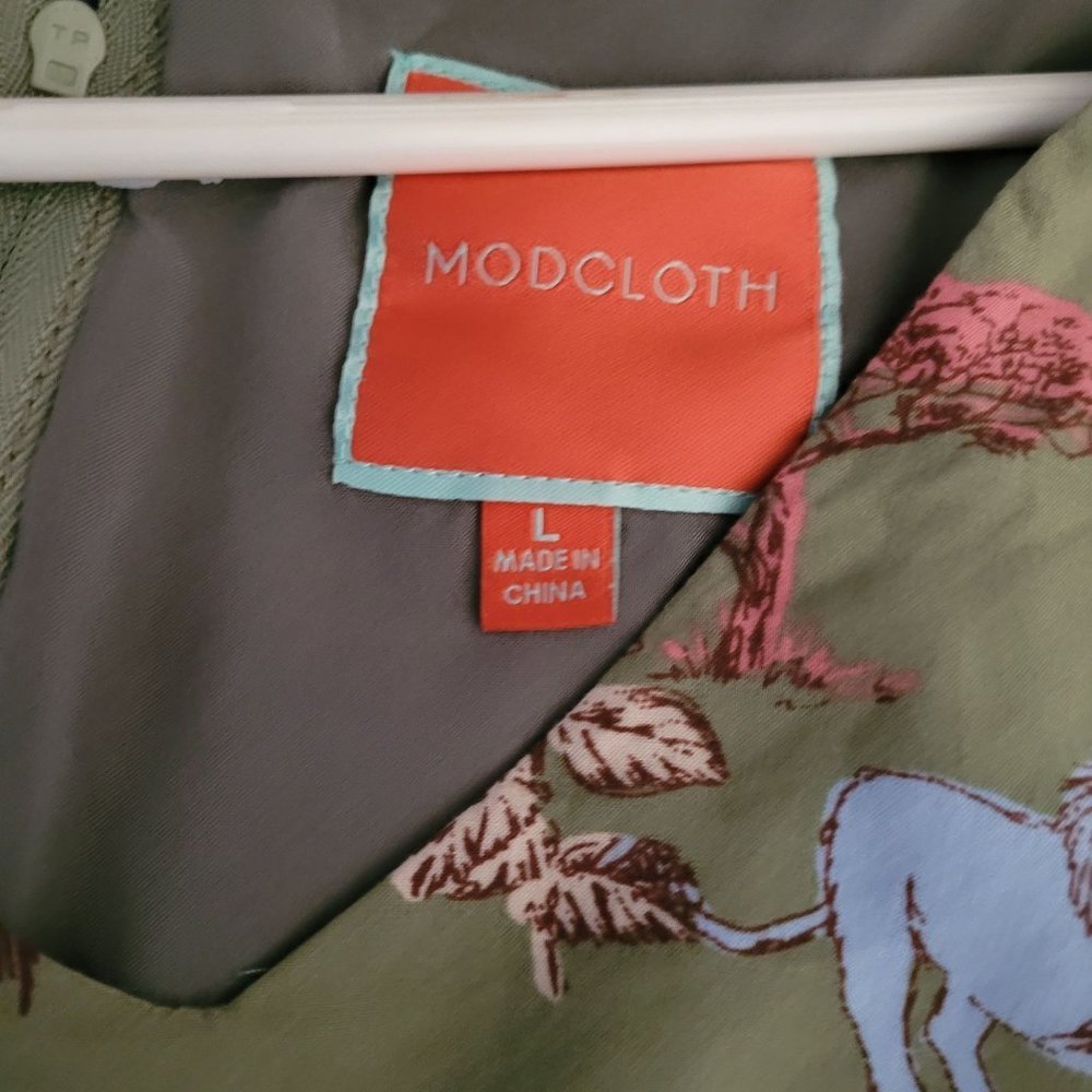 Modcloth Womens Green Swing Dress Size Large Safari Animal Print Novelty Short - Picture 3 of 7